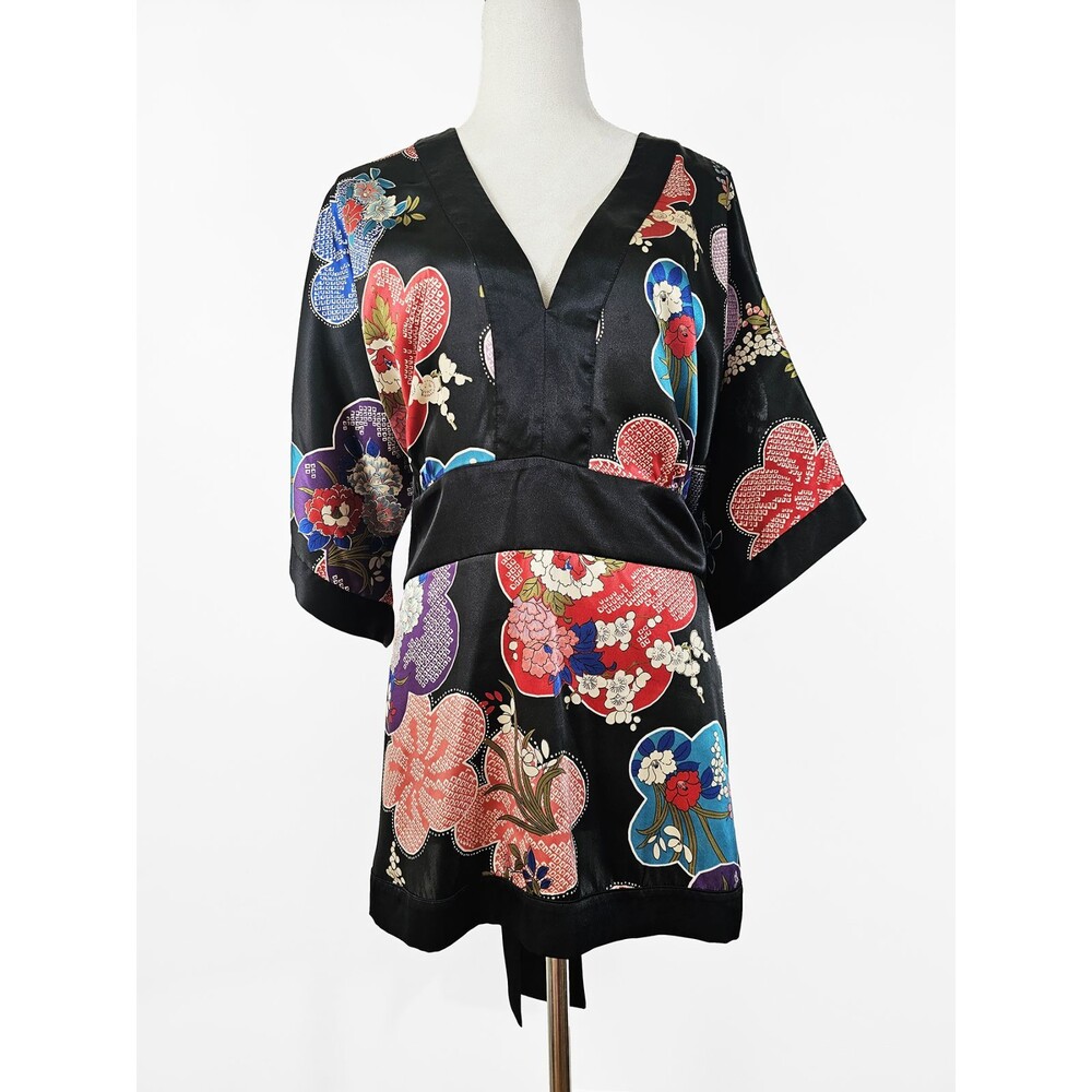 Bisou Bisou Michelle Bohbot Size 22W Black Floral Satin Y2K Kimono Blouse